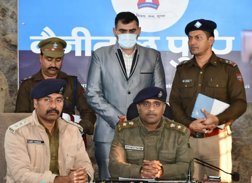 क्रिकेट लीग के नाम पर ठगी करने वाले विकास ढाका को पुलिस ने किया गिरफ्तार, अब तक 32 लाख की ठगी का खुलासा।