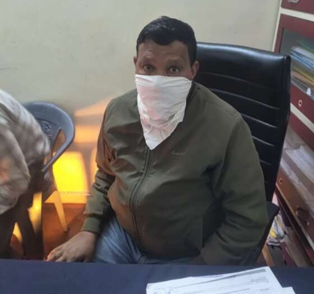 एक और घूसखोर लेखपाल 15 हजार की रिश्वत लेते अल्मोड़ा में हुआ गिरफ्तार।