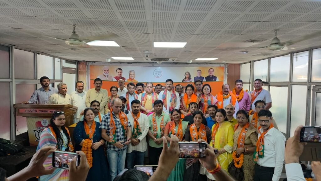 2027 से पहले जारी है दल बदल, अब कांग्रेस के तीन नेताओं की भाजपा में हुई जोइनिंग