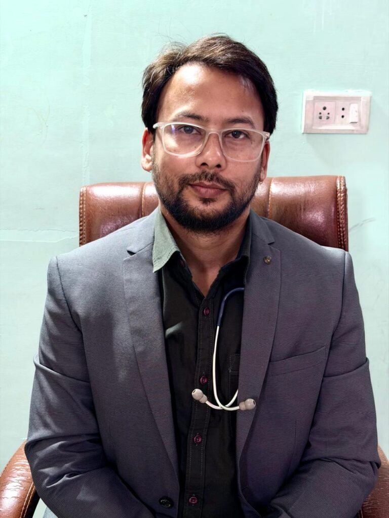 अल्मोड़ा जिला चिकित्सालय में पहली बार दूरबीन विधि से एपेंडिक्स का सफल ऑपरेशन।