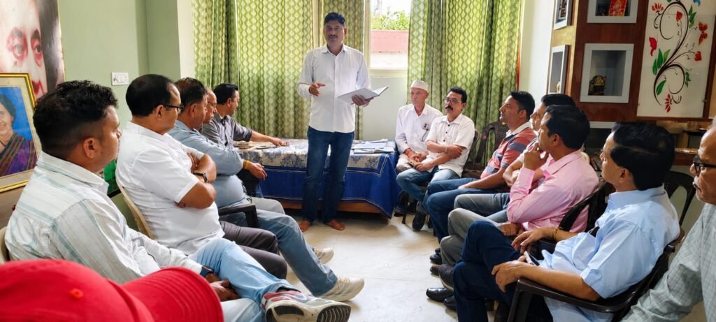 रानीखेत में विधानसभा चुनाव के लिए कांग्रेस ने कसी कमर, न्याय पंचायत स्तर पर प्रभारी किये नियुक्त।