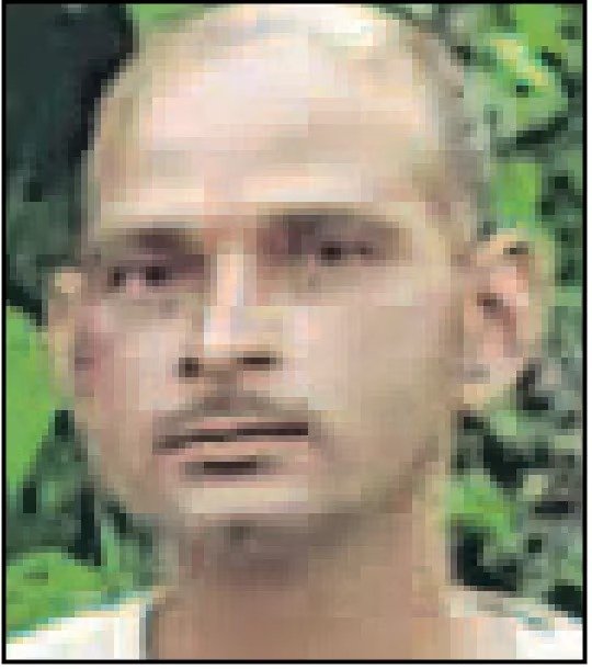 भतरौंजखान अस्पताल में लगे थे ताले, रानीखेत से भी रेफेर किया, अल्मोड़ा पहुंचने तक पूर्व प्रधान की हो गई मौत। परिजनों के आरोपों के बाद जिलाधिकारी अल्मोड़ा ने बिठाई जांच।