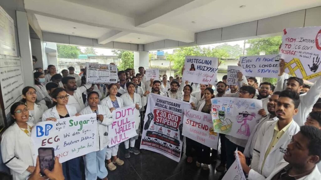 स्टाइपेंड बढ़ाने की मांग पर सात सितंबर से हड़ताल करेंगे 1200 जूनियर डॉक्टर, स्वास्थ्य सेवाओं पर पड़ सकता है बड़ा असर।