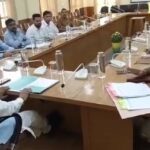 कैंचीधाम में जाम – अधिकारियों पर भड़के अजय टम्टा कहा मैं गाली क्यों खाऊं, मैं बोर्ड लगाकर अधिकारियों के नंबर लिखूंगा। केंद्रीय राज्यमंत्री अजय टम्टा ने अधिकारियों को दिए निर्देश।
